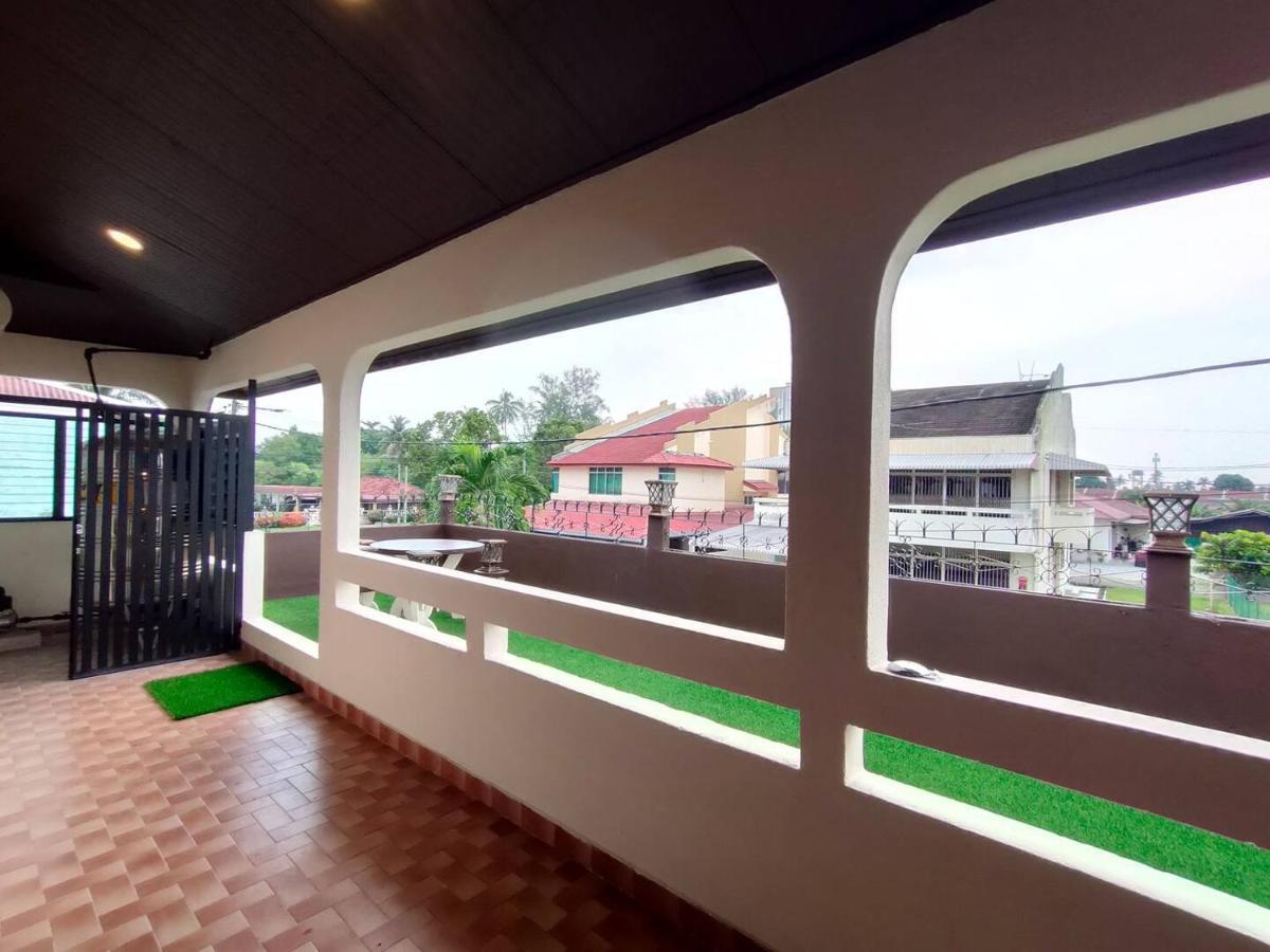 Villamax Klebang Beach Homestay Melaka 25 Pax 6R4B Eksteriør billede