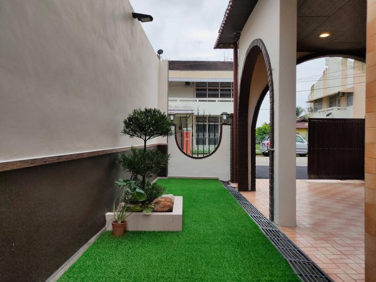 Villamax Klebang Beach Homestay Melaka 25 Pax 6R4B Eksteriør billede